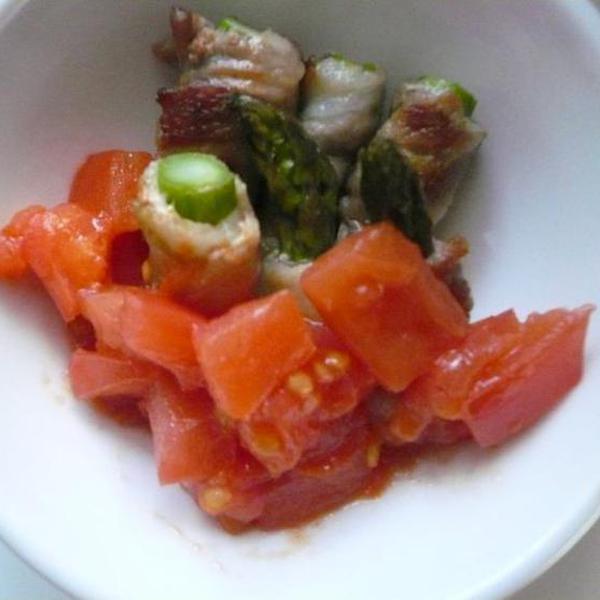 犬ご飯レシピ 簡単 アスパラの肉巻きトマトソース Byたっきー No 284 わんわんシェフ見習い中