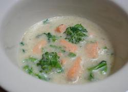 Soy milk stew with salmon and rape blossoms ♪