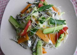 小魚と夏野菜のビーフン