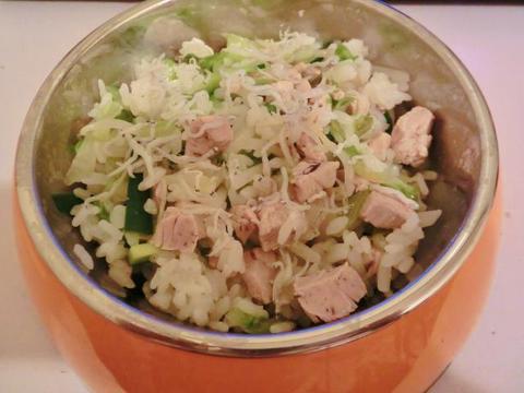 マグロの湯切り丼