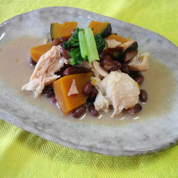 犬ご飯レシピ 鶏手羽元とカボチャの小豆煮 By犬膳猫膳本舗 No 593 わんわんシェフ見習い中