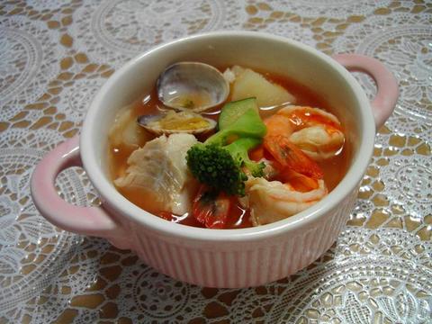 ぽかぽか魚介のブイヤベース
