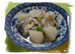Suketoudara and turnip stew