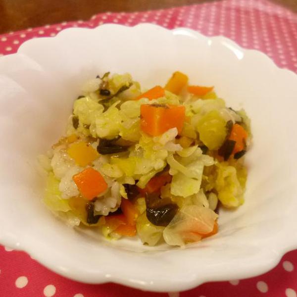 You can do it with leftover vegetables! Easy cooked rice