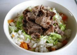 ラム肉スタミナ丼