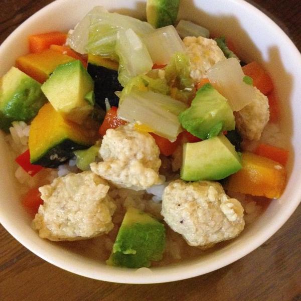 犬ご飯レシピ 鶏肉団子のカラフルスープ Byyoccu No 1130 わんわんシェフ見習い中