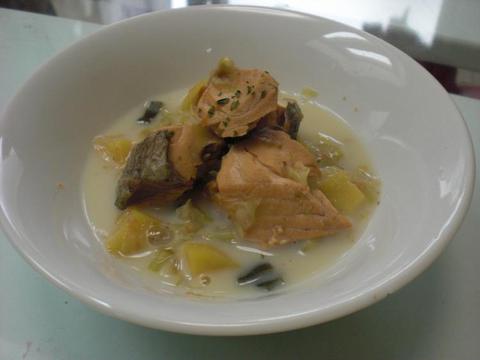 鮭と野菜のほっこり豆乳煮