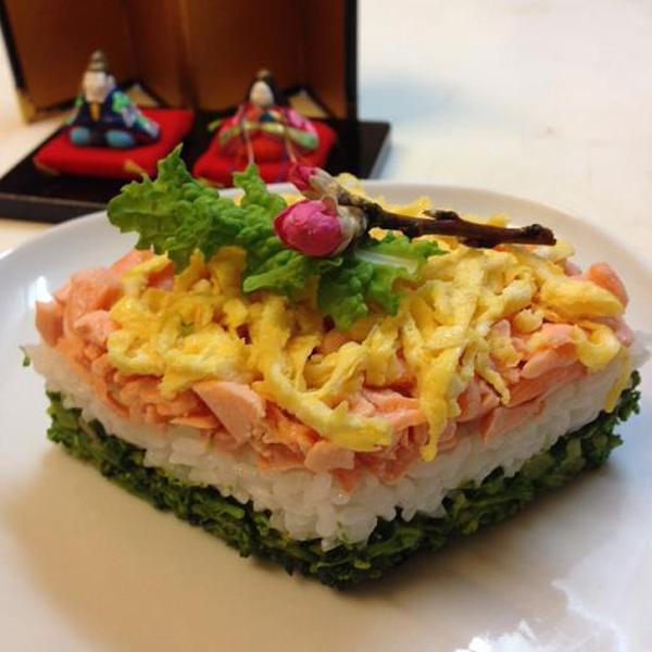 ひな祭りの菱餅風ちらし寿司