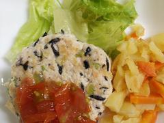 豆腐とひじきのヘルシーハンバーグ