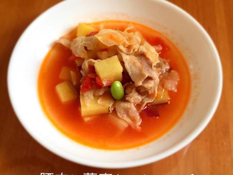 豚肉と薩摩のトマトスープ