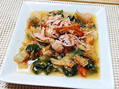 野菜炊いたん焼鮭のせ♪