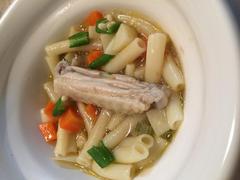 お肉大好き♪マカロニスープ