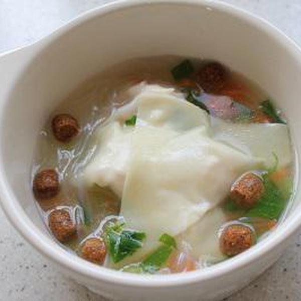 ワンタンと春雨スープ♪