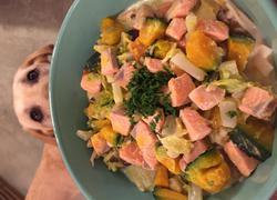 White sauce pasta with salmon and pumpkin