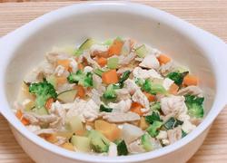 Pot-au-feu with summer vegetables and chicken