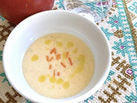 リンゴと人参のポタージュ