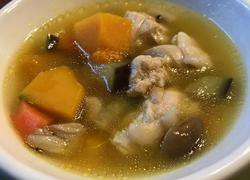 Chicken soup with pumpkin and shimeji mushrooms