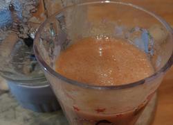 Fruits and vegetables raw juice
