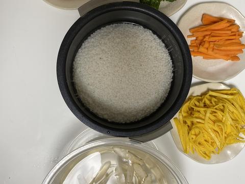 春の新ごぼうちらし寿司風炊き込みご飯